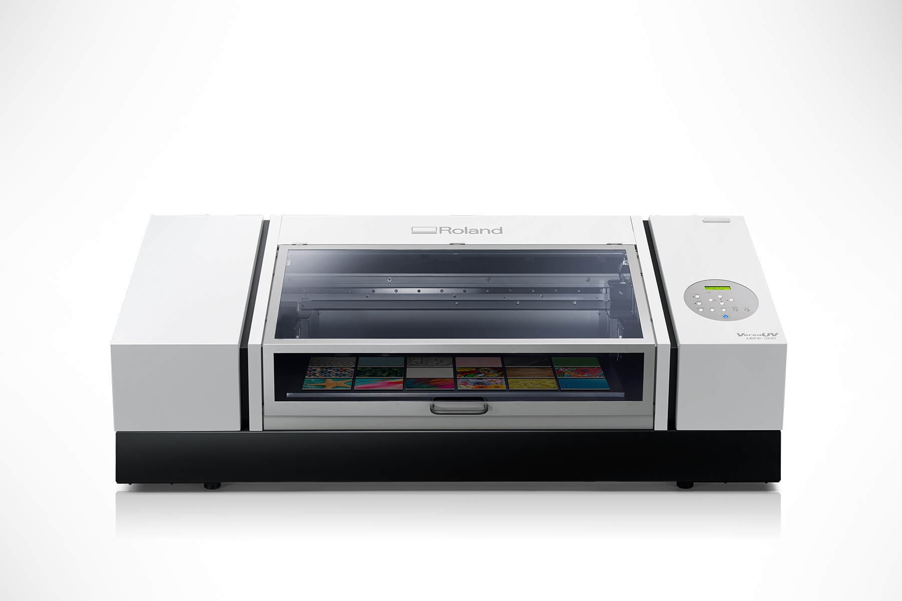 Roland DG Lanza su Nueva Impresora UV de Cama Plana VersaUV LEF2-300.
