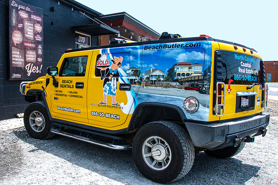 Jeep wrapped in colorful graphics printed on a Roland DG TrueVIS VG2 printer/cutter.